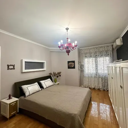Διαμέρισμα Luxdream *